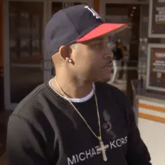 收听 Take Bread、观看音乐视频、阅读小传、查看巡演日期等 ！