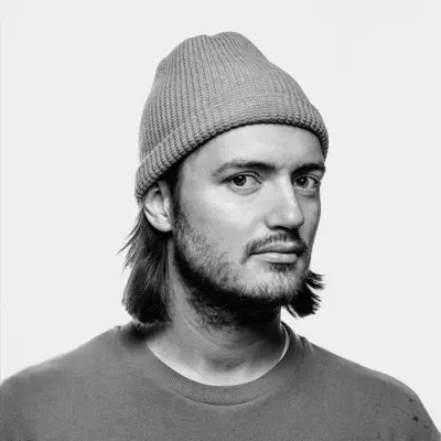 Listen to Tommy Simpson, watch music videos, read bio, see tour dates & more!