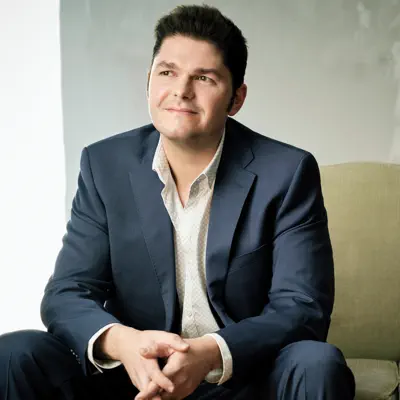 Listen to André Bisson, watch music videos, read bio, see tour dates & more!