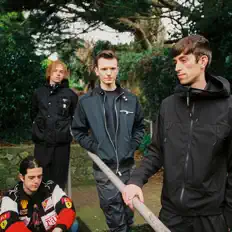 KLDDを聴いたり、ミュージックビデオを鑑賞したり、経歴やツアー日程などを確認したりしましょう！