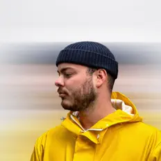 聆聽 Saybe、觀看音樂影片、閱讀小傳、查看巡演日期等！