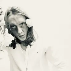 Écoutez DARK SIP RETRO, regardez des vidéoclips, lisez la biographie, consultez les dates de tournée et plus encore !