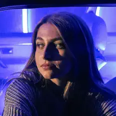 Ouve lena marie, vê vídeos de música, lê a biografia, vê as datas da digressão e muito mais!