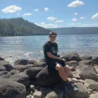 Hör dir undefined an, schau dir Musikvideos an, lies die Biografie, finde Tourdaten und mehr!