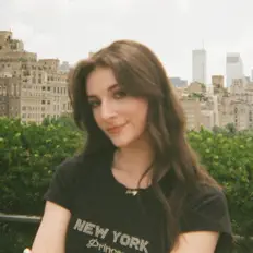 Posłuchaj wykonawcy Hailey Kane, obejrzyj teledyski, przeczytaj biografię, zobacz daty tras koncertowych i nie tylko!