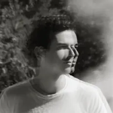 Ouça Harry Allouche, assista a videoclipes, leia a biografia, veja as datas das turnês e mais!