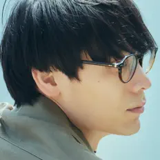 聆聽 Subtle Control、觀看音樂影片、閱讀小傳、查看巡演日期等！