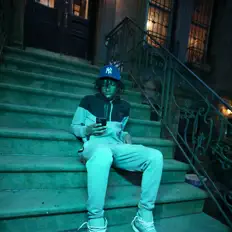 聆聽 J.O the Artist、觀看音樂影片、閱讀小傳、查看巡演日期等！