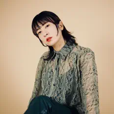 Écoutez 小玉しのぶ, regardez des vidéoclips, lisez la biographie, consultez les dates de tournée et plus encore !