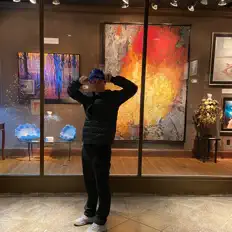 Écoutez Logan Carnes, regardez des vidéoclips, lisez la biographie, consultez les dates de tournée et plus encore !