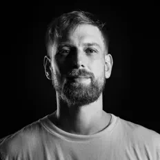 Tim Ziemerを聴いたり、ミュージックビデオを鑑賞したり、経歴やツアー日程などを確認したりしましょう！