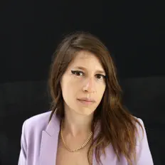 Ascolta Tamar Su, guarda video musicali, leggi la biografia, vedi le date del tour & altro!