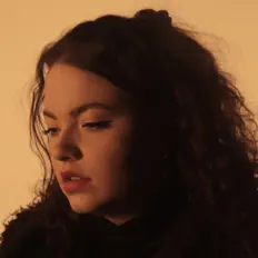 Posłuchaj wykonawcy M A R Y, obejrzyj teledyski, przeczytaj biografię, zobacz daty tras koncertowych i nie tylko!