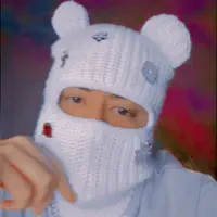 Ascolta undefined, guarda video musicali, leggi la biografia, vedi le date del tour & altro!