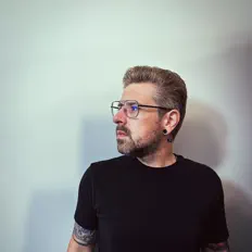 Xtortion을(를) 듣고, 뮤직 비디오를 보고, 약력을 읽고, 투어 일정 등을 확인하세요!