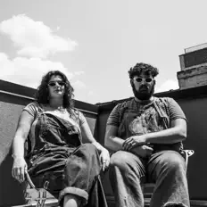 Ακούστε περιεχόμενο από Grace + Sage, παρακολουθήστε μουσικά βίντεο, διαβάστε το βιογραφικό, δείτε ημερομηνίες περιοδείας, και πολλά ακόμη!