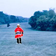 RU3XNを聴いたり、ミュージックビデオを鑑賞したり、経歴やツアー日程などを確認したりしましょう！