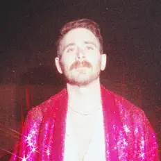Escucha a MGR MIKE, mira vídeos musicales, lee la biografía, consulta fechas de giras y mucho más.