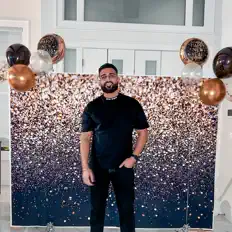 Ouça Prabh Sandhar, assista a videoclipes, leia a biografia, veja as datas das turnês e mais!