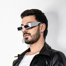 聆聽 Suren Poghosyan、觀看音樂影片、閱讀小傳、查看巡演日期等！