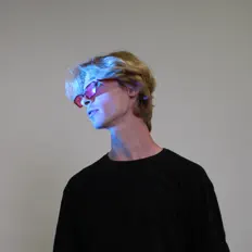 Hör dir Remy Kanken an, schau dir Musikvideos an, lies die Biografie, finde Tourdaten und mehr!