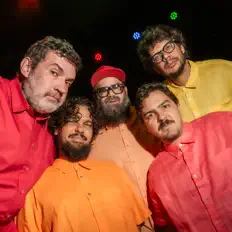 Listen to Mombojó, watch music videos, read bio, see tour dates & more!