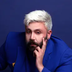 Hör dir Son Savage an, schau dir Musikvideos an, lies die Biografie, finde Tourdaten und mehr!