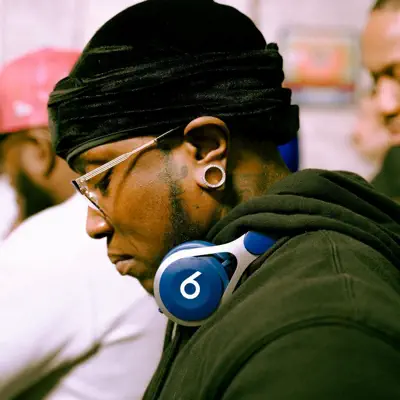 Listen to LUXX, watch music videos, read bio, see tour dates & more!