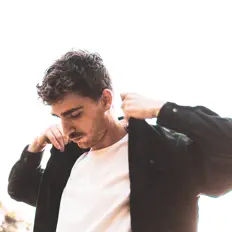 Dengarkan Jacob Stanifer, tonton video musik, baca bio, lihat tanggal tur & lainnya!