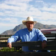 Posłuchaj wykonawcy Greg Hayward, obejrzyj teledyski, przeczytaj biografię, zobacz daty tras koncertowych i nie tylko!