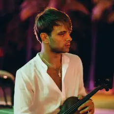 Kostia Violin을(를) 듣고, 뮤직 비디오를 보고, 약력을 읽고, 투어 일정 등을 확인하세요!