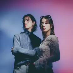 POOL을(를) 듣고, 뮤직 비디오를 보고, 약력을 읽고, 투어 일정 등을 확인하세요!