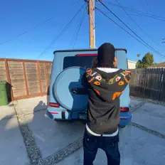 Hör dir Cort3ll an, schau dir Musikvideos an, lies die Biografie, finde Tourdaten und mehr!