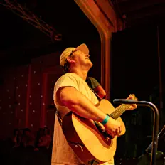 Dengarkan Tyler Flathau & The Forgotten Few, tonton video musik, baca bio, lihat tanggal tur & lainnya!