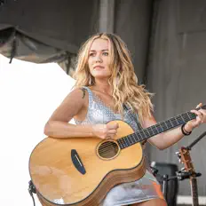 Listen to Mackenzie O'brien, watch music videos, read bio, see tour dates & more!