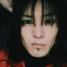 Ascolta Mako Alma, guarda video musicali, leggi la biografia, vedi le date del tour & altro!