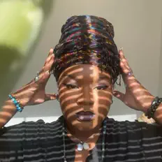 收听 Melanin Zuri、观看音乐视频、阅读小传、查看巡演日期等 ！