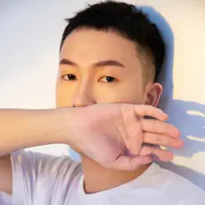 Listen to Yiming Chen, watch music videos, read bio, see tour dates & more!