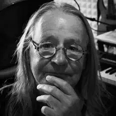 收听 Thierry Zaboitzeff & Crew、观看音乐视频、阅读小传、查看巡演日期等 ！