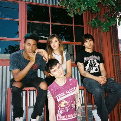 Listen to Londynne's Falling, watch music videos, read bio, see tour dates & more!