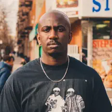 收听 L. Charlemagne、观看音乐视频、阅读小传、查看巡演日期等 ！