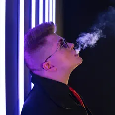 Dengarkan MEANLORD, tonton video musik, baca bio, lihat tanggal tur & lainnya!