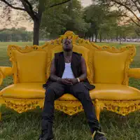 Escucha a undefined, mira videos musicales, lee su biografía, consulta las fechas de las gira y más.