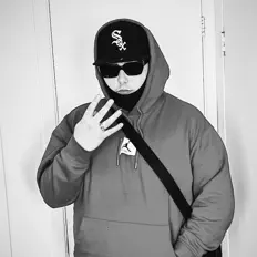 Listen to Hardi IV, watch music videos, read bio, see tour dates & more!