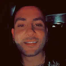 Ascolta Mikey, guarda video musicali, leggi la biografia, vedi le date del tour & altro!