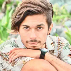 Listen to Luca Cociuffo, watch music videos, read bio, see tour dates & more!