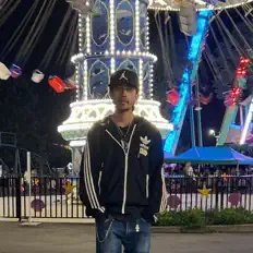 Posłuchaj wykonawcy Quik$hot, obejrzyj teledyski, przeczytaj biografię, zobacz daty tras koncertowych i nie tylko!