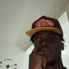 收听 Boyymaph、观看音乐视频、阅读小传、查看巡演日期等 ！