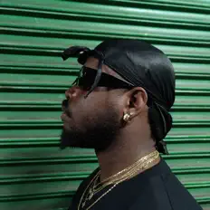 收听 OG SAM、观看音乐视频、阅读小传、查看巡演日期等 ！