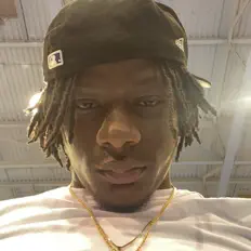 聆聽 BackEnd Benny、觀看音樂影片、閱讀小傳、查看巡演日期等！